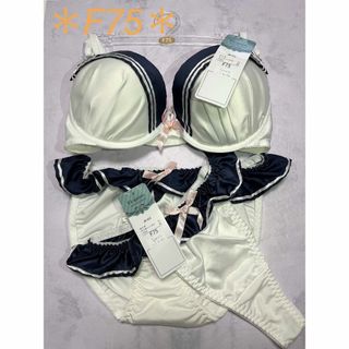 ✿F75✿セーラー下着　３点セット（ブラ＆フルバック＆Tバック）(ブラ&ショーツセット)