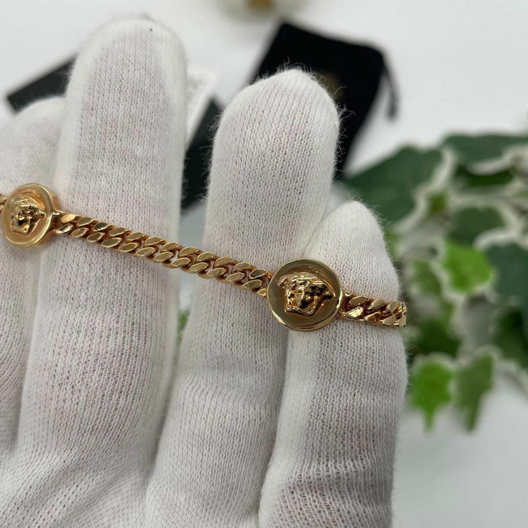 Versace ヴェルサーチ メドゥーサ ブレスレット ゴールド 金属