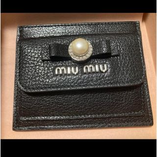 ミュウミュウ マドラスの通販 1,000点以上 | miumiuを買うならラクマ