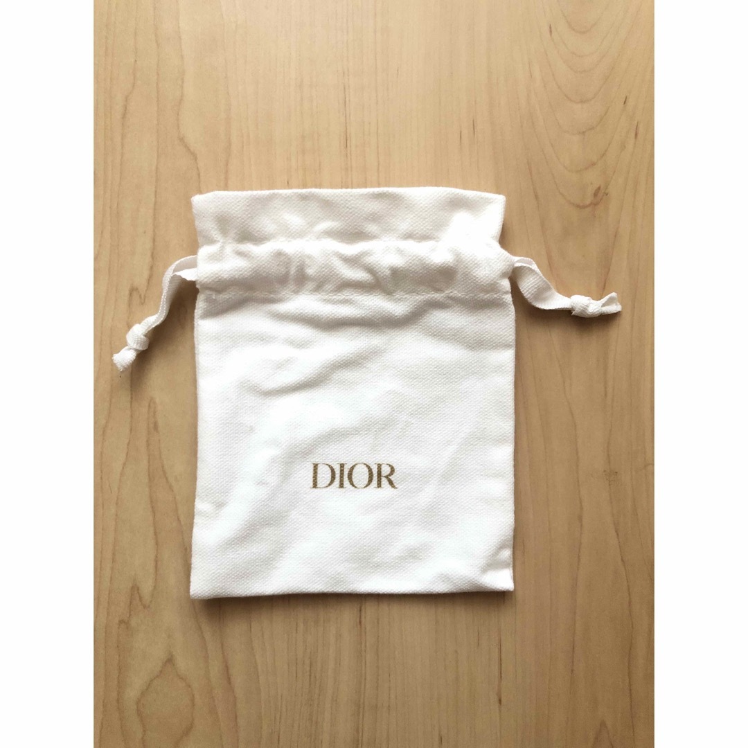Dior(ディオール)の【新品】DIOR 巾着 レディースのファッション小物(ポーチ)の商品写真