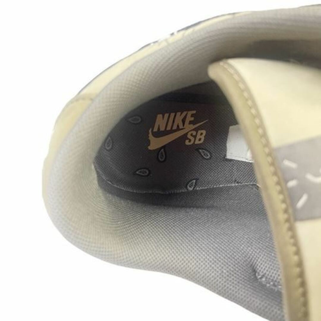 ナイキ エスビー NIKE SB × Travis Scott DUNK LOW メンズの靴/シューズ(スニーカー)の商品写真