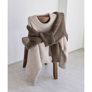 トゥデイフル(TODAYFUL)のWool Roundhem Knit  エクリュ (ニット/セーター)