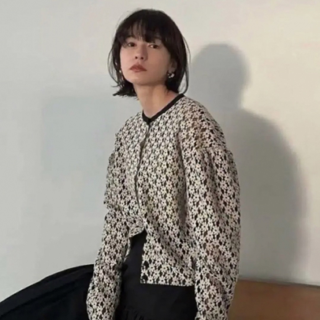 CLANE 3D FLOWER LACE CARDIGAN | フリマアプリ ラクマ