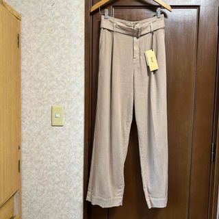 ヤヌーク(YANUK)のヤヌーク ワイドパンツ  ブラウン サイズS 未使用品(カジュアルパンツ)