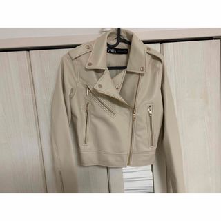 ザラ(ZARA)のzara ライダース sサイズ 新品(ライダースジャケット)