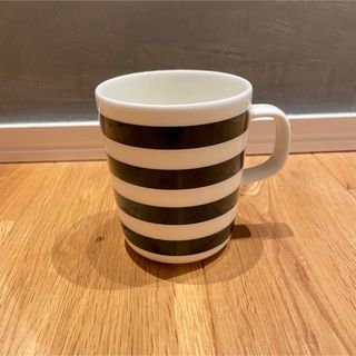 マリメッコ(marimekko)のmarimekko マグカップ　タサライタ　ボーダー(グラス/カップ)