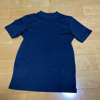 140サイズ　紺色半袖アンダーシャツ　少年野球(Tシャツ/カットソー)