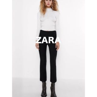 ザラ(ZARA)のZARA 新品タグ付き　サイドジップ　フレアパンツ　Mサイズ(カジュアルパンツ)