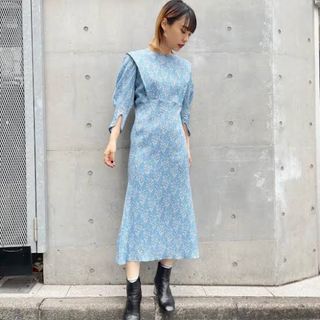 mame - 希少 Flower Hand-printed Tucked Dressの通販 by ｜マメ ...