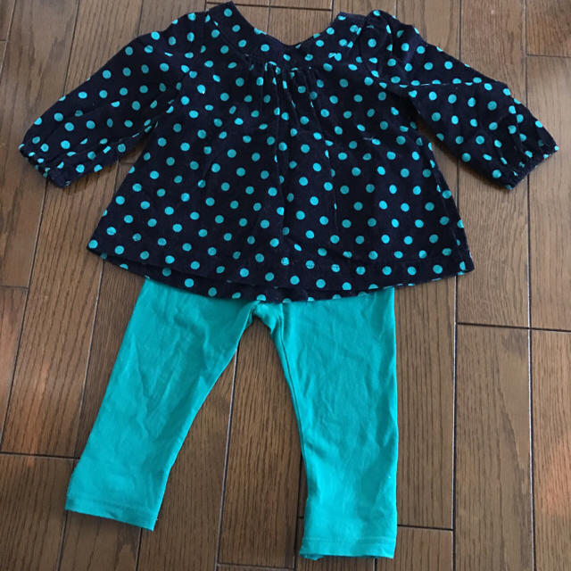 babyGAP(ベビーギャップ)のbaby Gapのトップス＆レギンスセット キッズ/ベビー/マタニティのベビー服(~85cm)(シャツ/カットソー)の商品写真