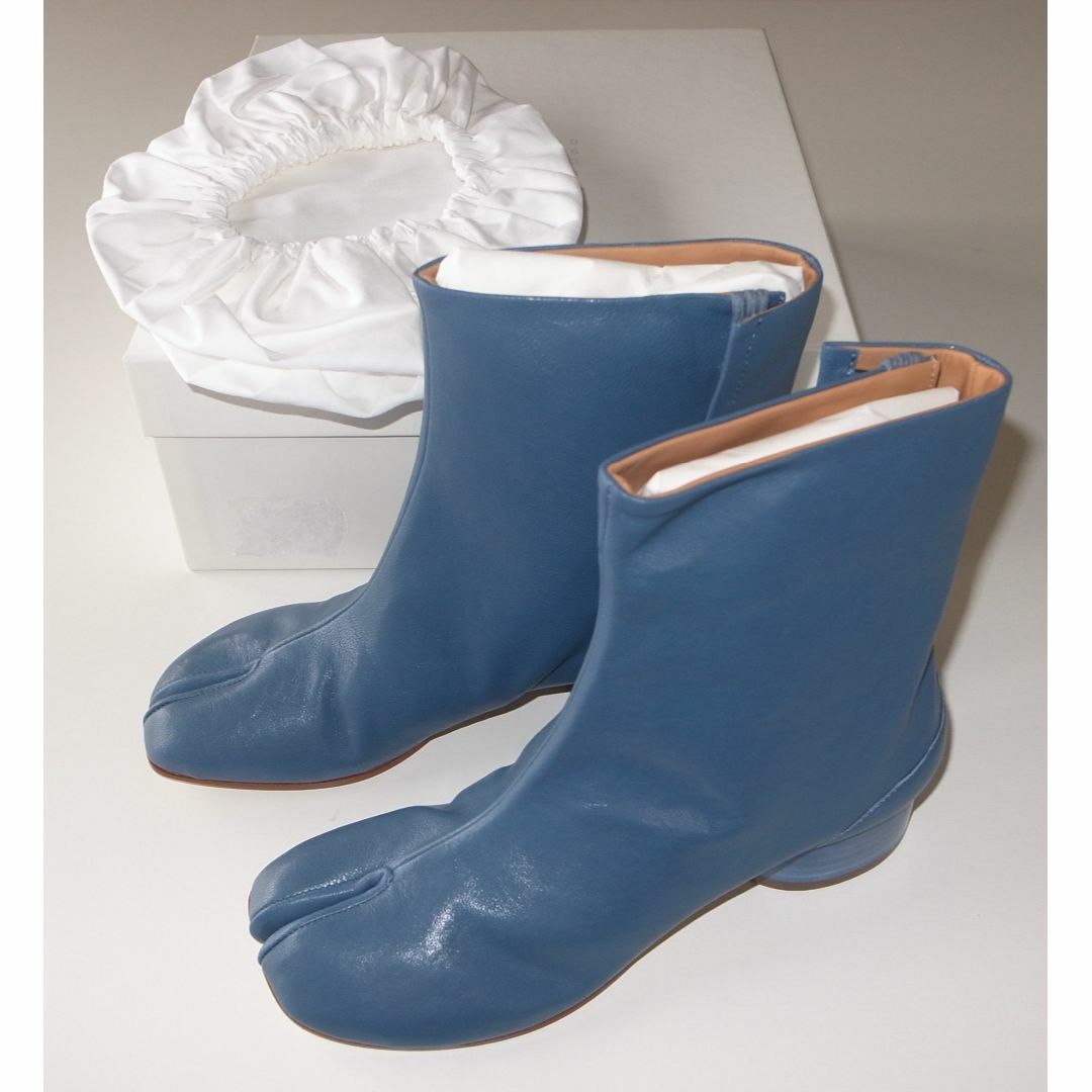 Maison Martin Margiela(マルタンマルジェラ)のmargiela マルジェラ blue low 足袋ブーツ tabi 37 レディースの靴/シューズ(ブーツ)の商品写真