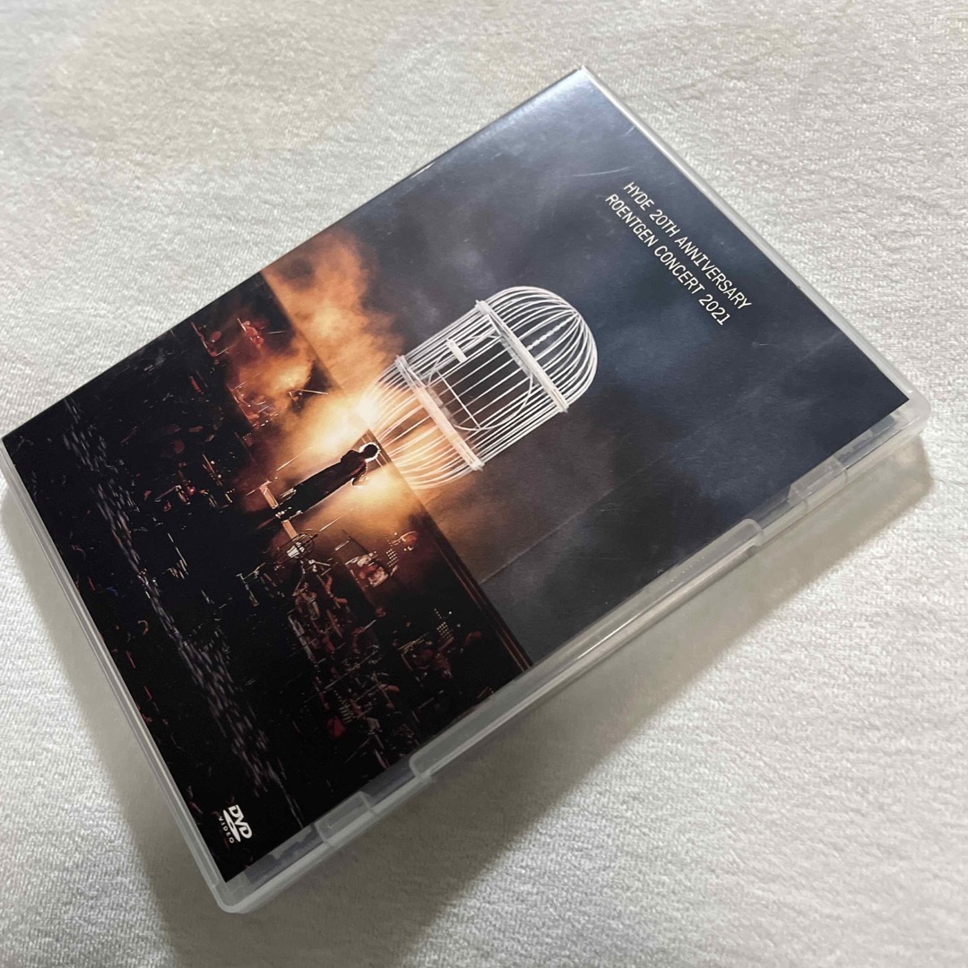 HYDE 20th Anniversary ROENTGEN Concert 2 - www.douglasdivisorias