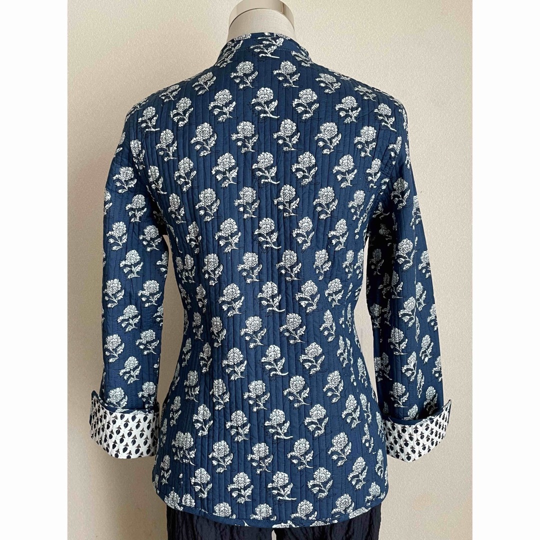 インド綿　ブロックプリント　リバーシブル　キルトジャケット　ブルー×ホワイト 5