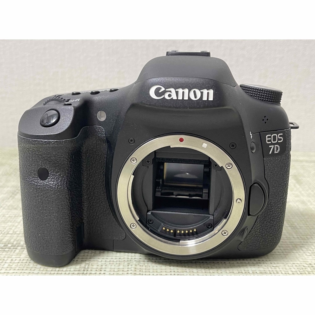 キャノンハイエンドモデル♪高機能充実❤️Canon EOS 7D mark.ii