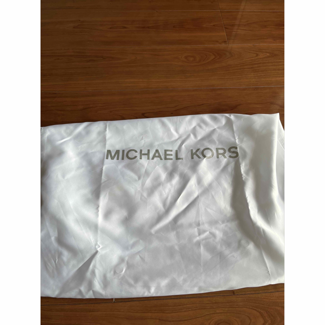 Michael Kors(マイケルコース)の未使用　保存袋　MICHAEL KORS マイケルコース　トートバッグ　ピンク レディースのバッグ(トートバッグ)の商品写真