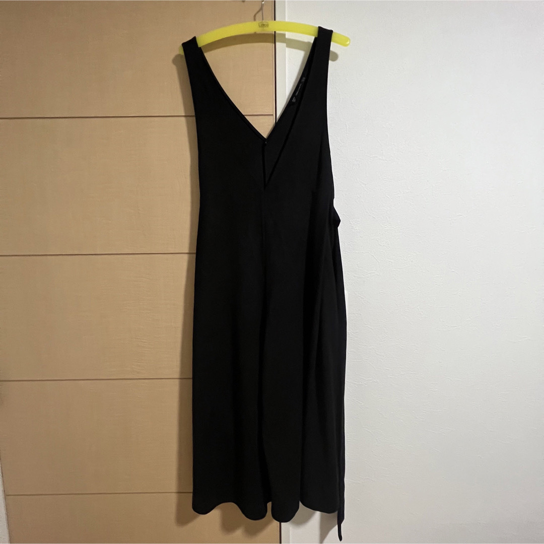 ZARA(ザラ)のZARA サロペット　オーバーオール　XS ブラック レディースのパンツ(サロペット/オーバーオール)の商品写真