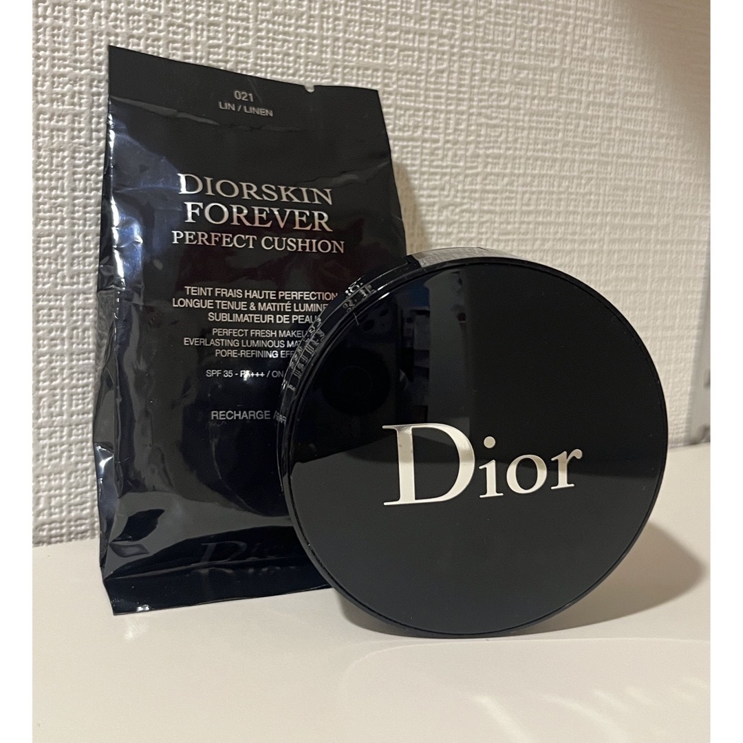 Dior(ディオール)のEleanor Kitamura 様専用☆DIORSKIN フォーエバーパーフェ コスメ/美容のベースメイク/化粧品(ファンデーション)の商品写真