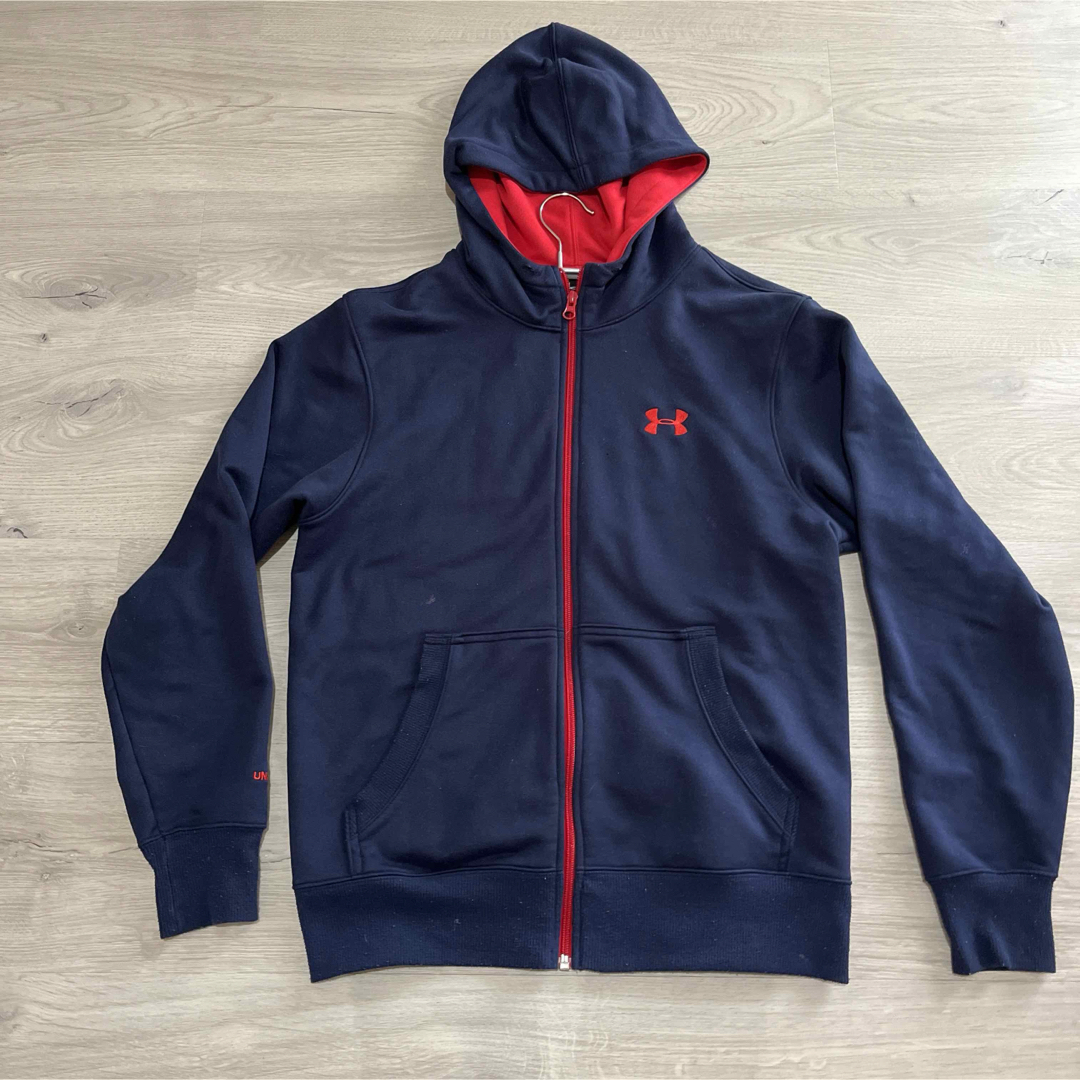 アンダーアーマー パーカー Mサイズ | フリマアプリ ラクマ 美品 UNDER ARMOUR × USAF 空軍 パーカー Mサイズ