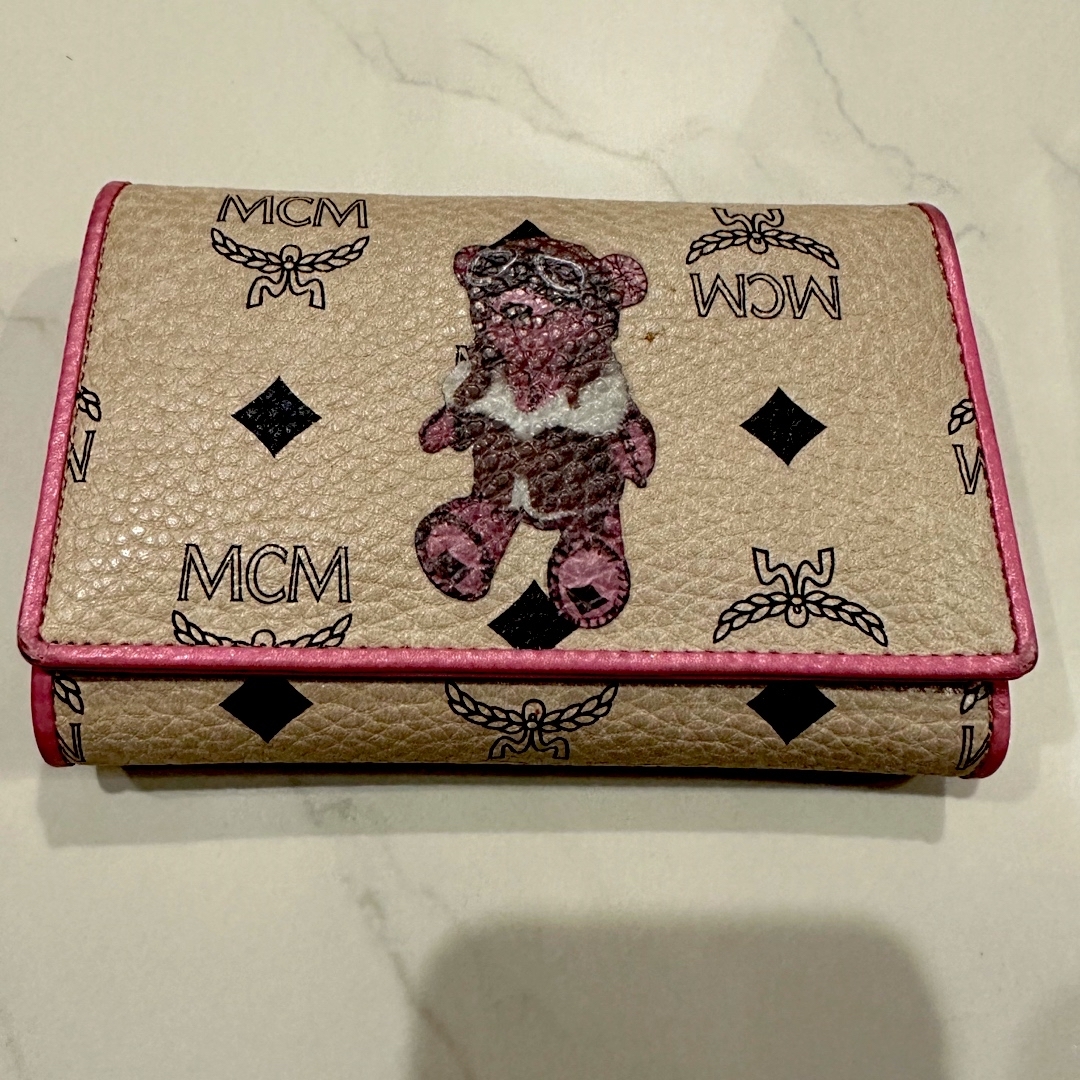 MCM - MCM テディベア 三つ折り財布の通販 by yoori's shop｜エムシー