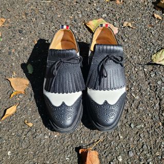 THOM BROWNE - トムブラウン thom browne 革靴 レザー シューズの通販 ...