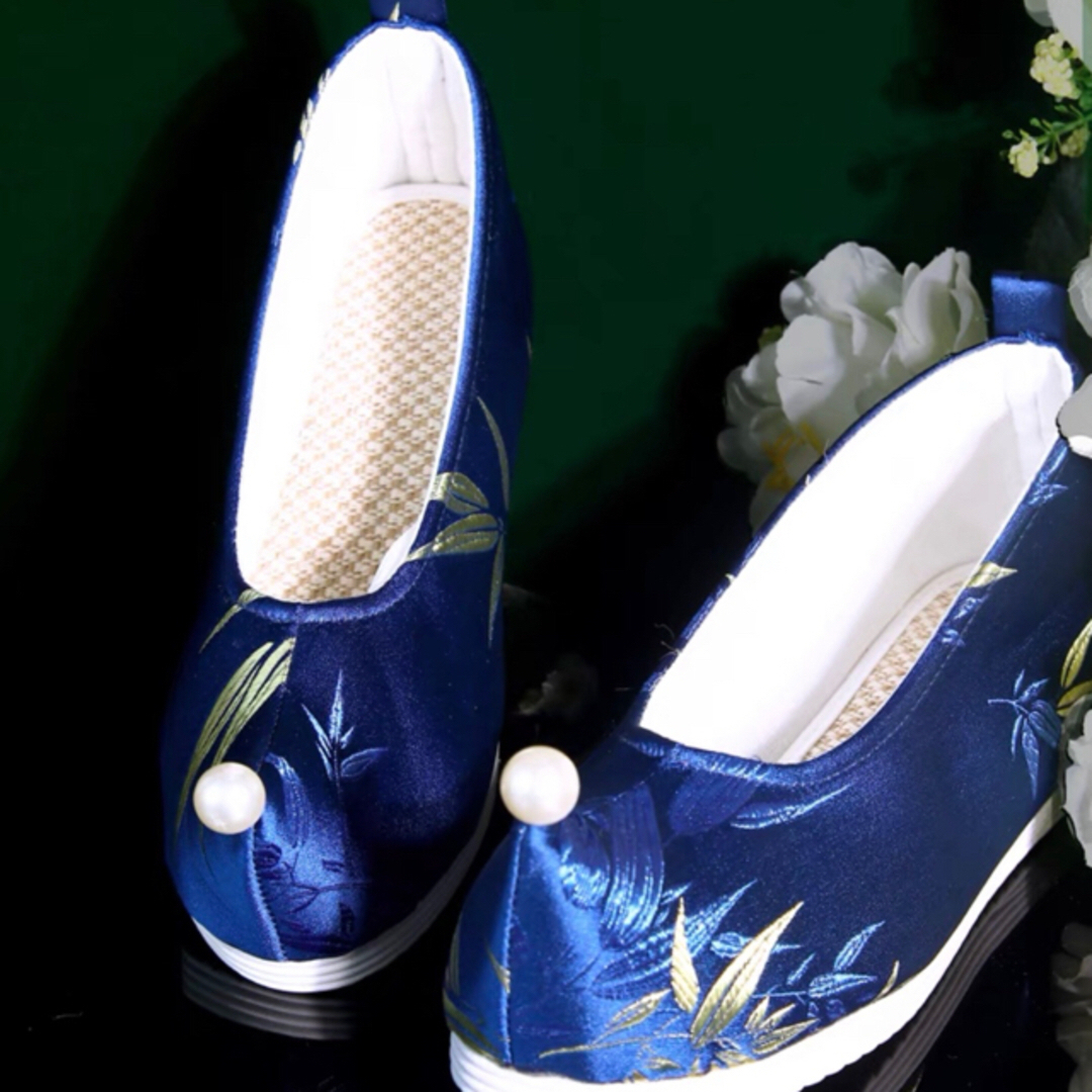 幽竹　真珠織錦　白青色靴　翹頭鞋 漢服用靴　着物和服浴衣　明製漢服　中国伝統衣装