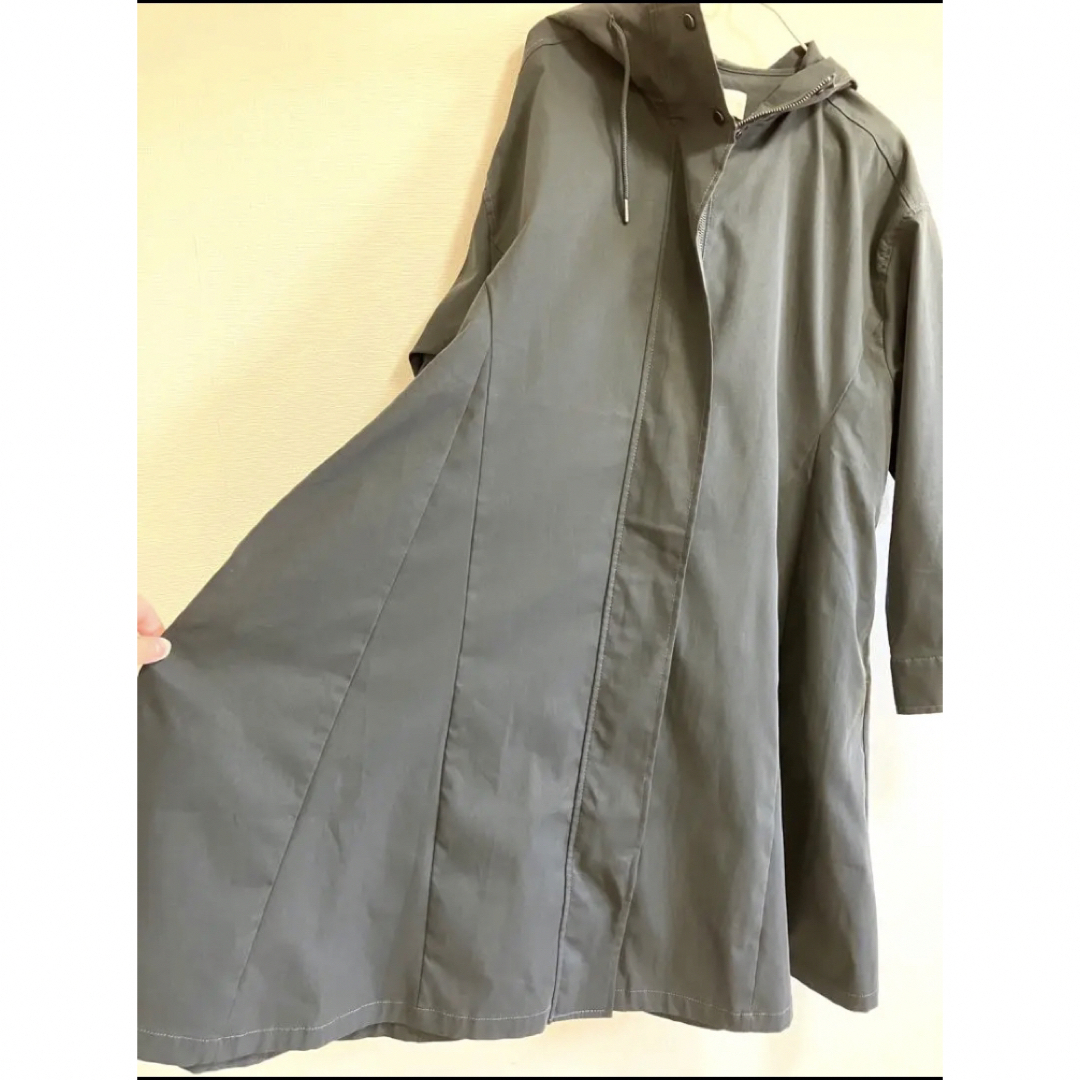 chocol raffine robe(ショコラフィネローブ)のショコラフィネローブ　フード付コート　ブルゾン レディースのジャケット/アウター(ロングコート)の商品写真
