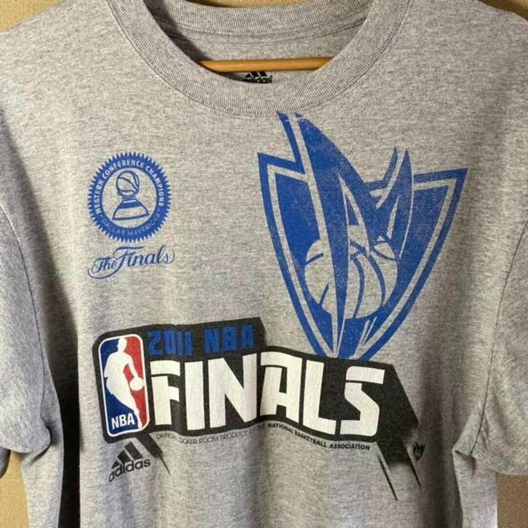 Tシャツ/カットソー(半袖/袖なし)希少❗️アディダス　NBA 2011 FINALS アメリカ❗️Tシャツ