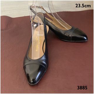 希少❤️Ferragamo 7C/24~24.5cm 型押し 金のヒール 匿名発送