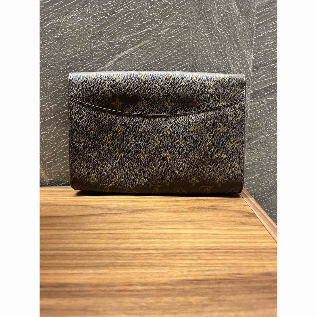 LOUIS VUITTON(ルイヴィトン)のLOUIS VUITTON 【美品】 メンズのバッグ(セカンドバッグ/クラッチバッグ)の商品写真