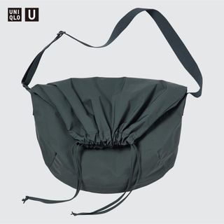 ユニクロ(UNIQLO)のユニクロ ドローストリングショルダーバッグ(ショルダーバッグ)