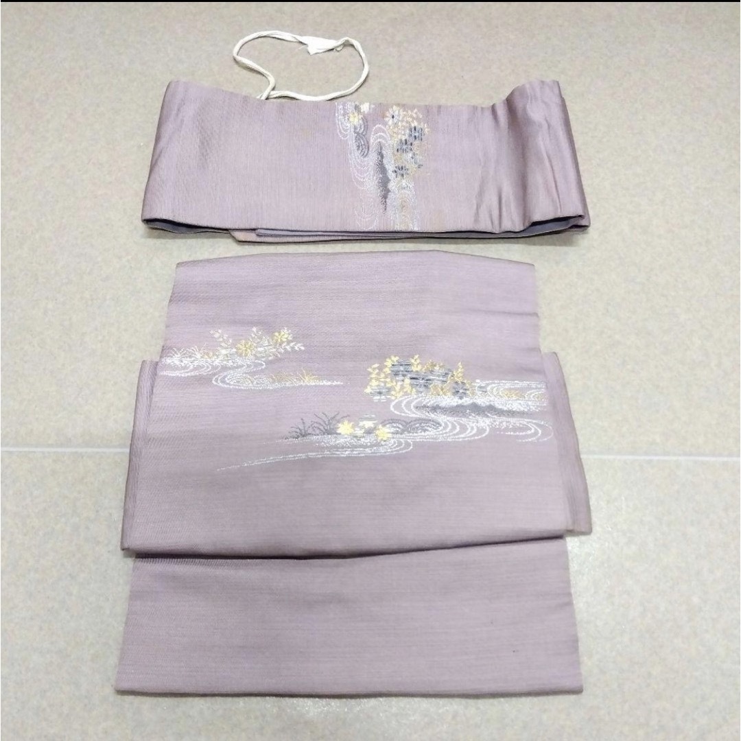 簡単 お太鼓結び 名古屋帯？ パープル 薄紫 着物 帯 上品 作り帯 レディースの水着/浴衣(帯)の商品写真