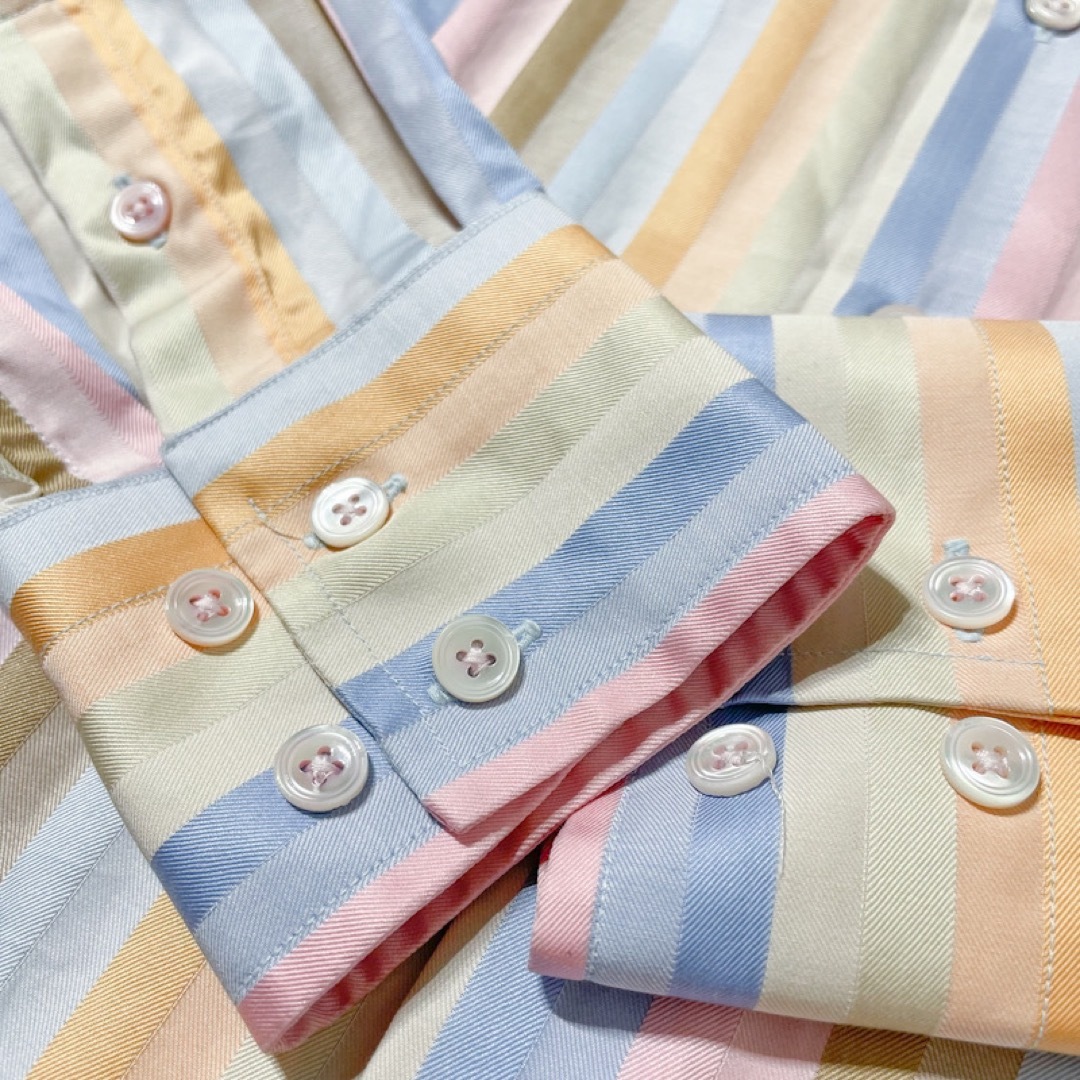 レディース XL ピンク 水色 スーツ生地 マルチカラーストライプ シャツ 長袖 レディースのトップス(シャツ/ブラウス(長袖/七分))の商品写真