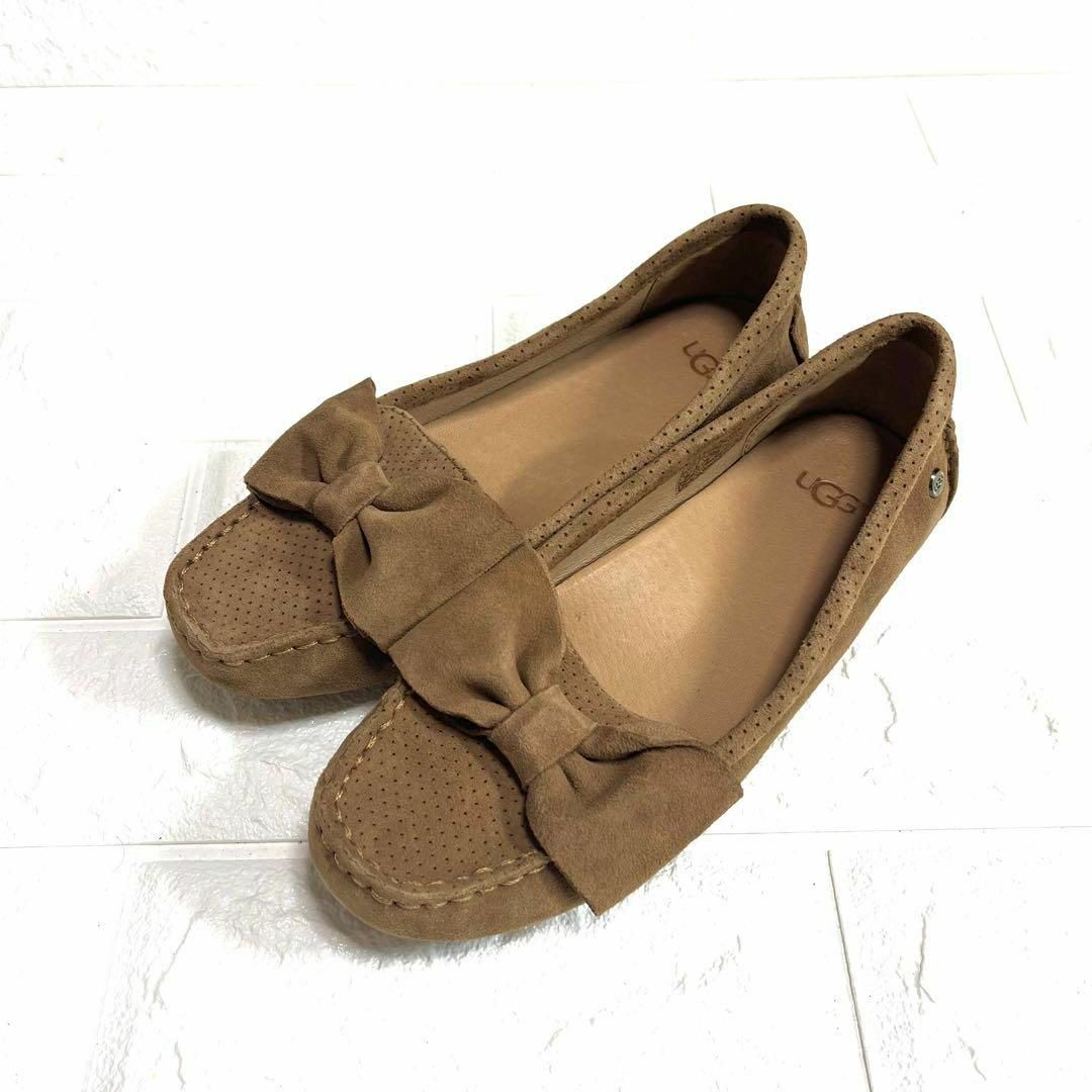 美品】UGG モカシン リボン フラットシューズ ローファー-