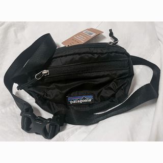 【新品未使用】Patagonia ウエストポーチ サコッシュボディバッグ/ウエストポーチ