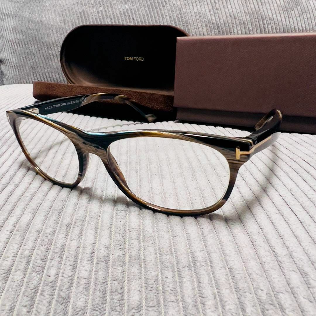 TOM FORD(トムフォード)の【新品】TOM FORD トムフォード サングラス 5431 メンズのファッション小物(サングラス/メガネ)の商品写真