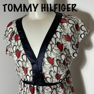 トミーヒルフィガー(TOMMY HILFIGER)の超美品！【トミーヒルフィガー❗️】ワンピース　ハートロゴ　レトロ　古着女子(ひざ丈ワンピース)