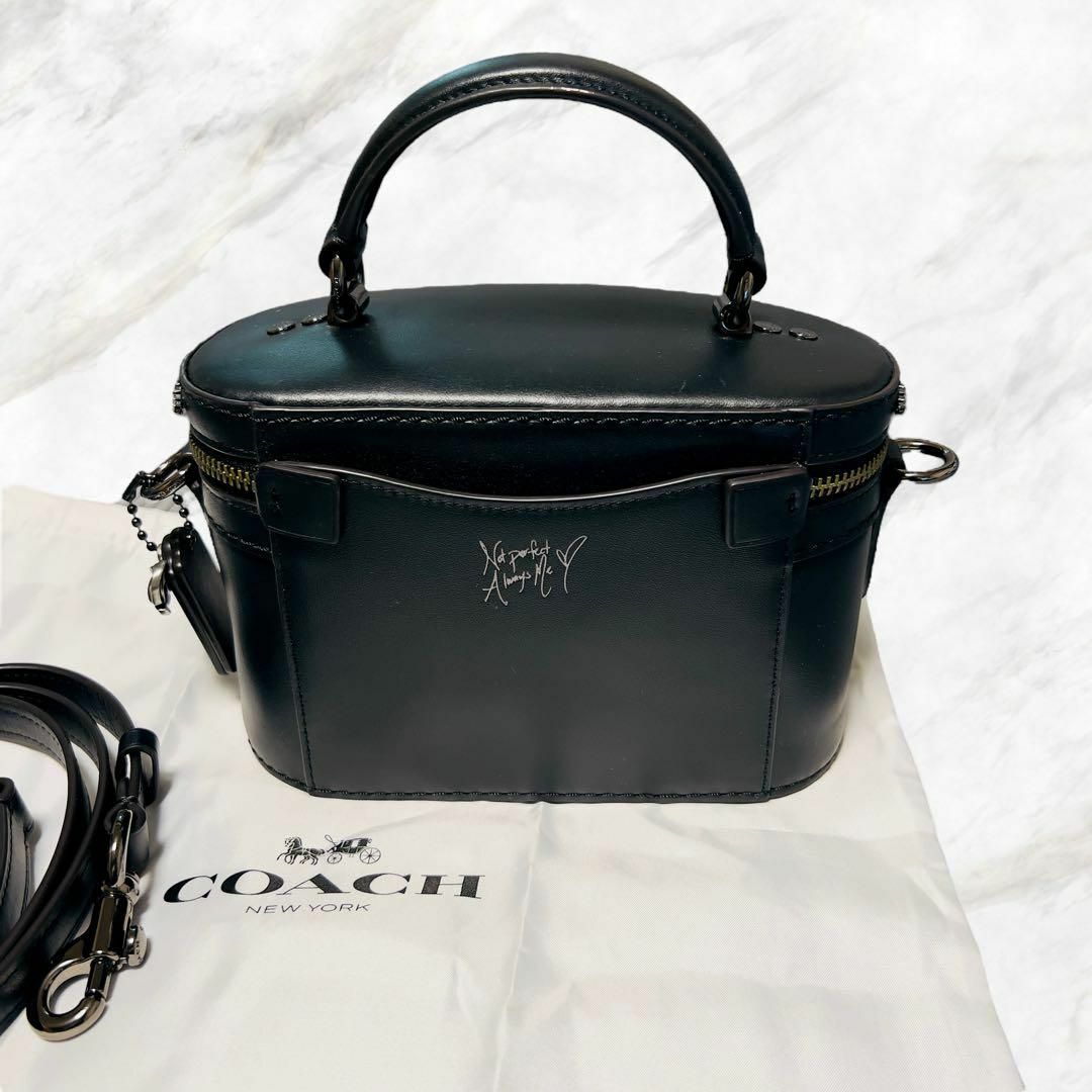 COACH - 【新品】コーチ セレーナゴメス バニティバッグ COACH - 【新品】コーチ セレーナゴメス バニティバッグ