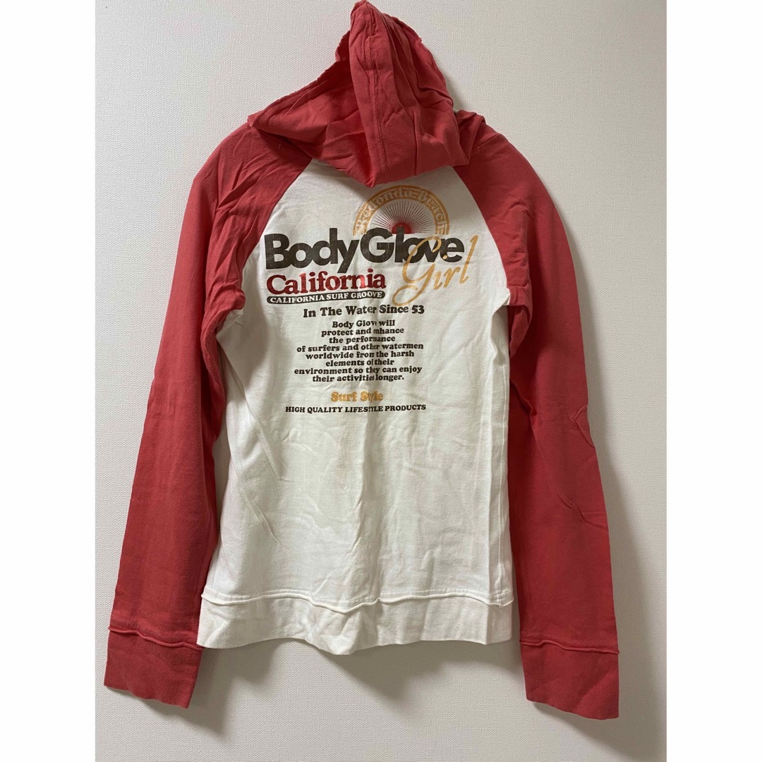 Body Glove(ボディーグローヴ)のBody Glove  サーフブランド　パーカーつき長Tシャツ メンズのトップス(Tシャツ/カットソー(七分/長袖))の商品写真