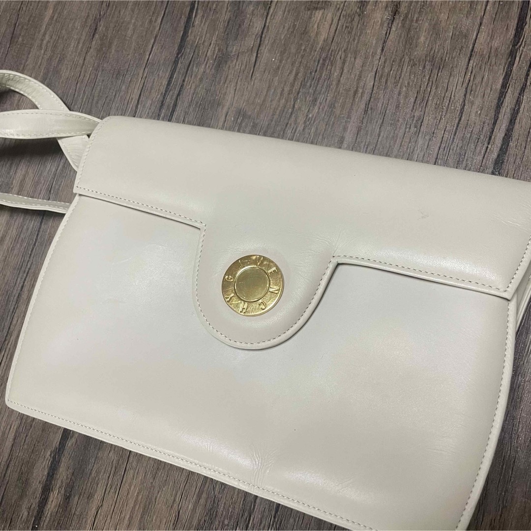 GIVENCHY ショルダーバッグ ゴールド 金具 レザー ホワイト レア 希少