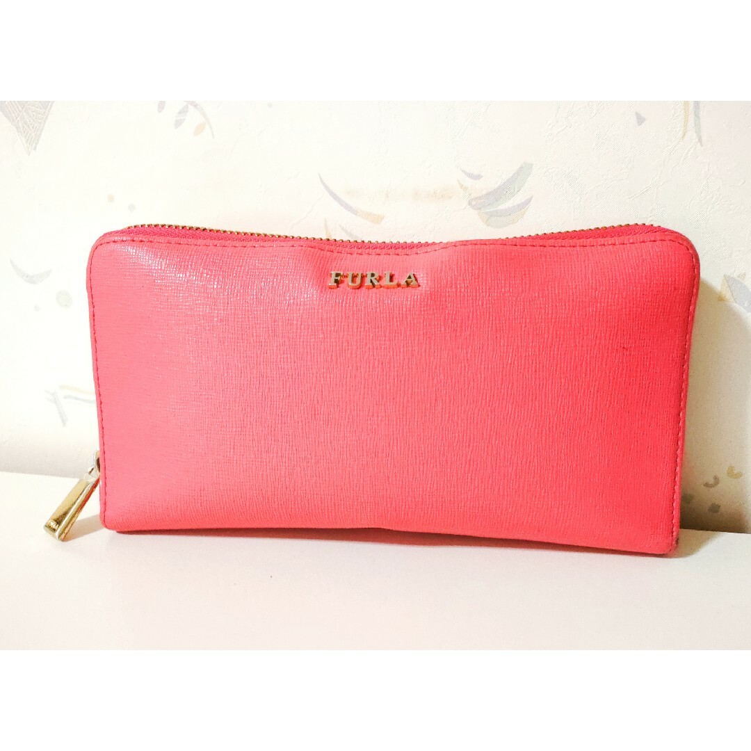 ◆一度使用◆美品◆長財布◆FURLA