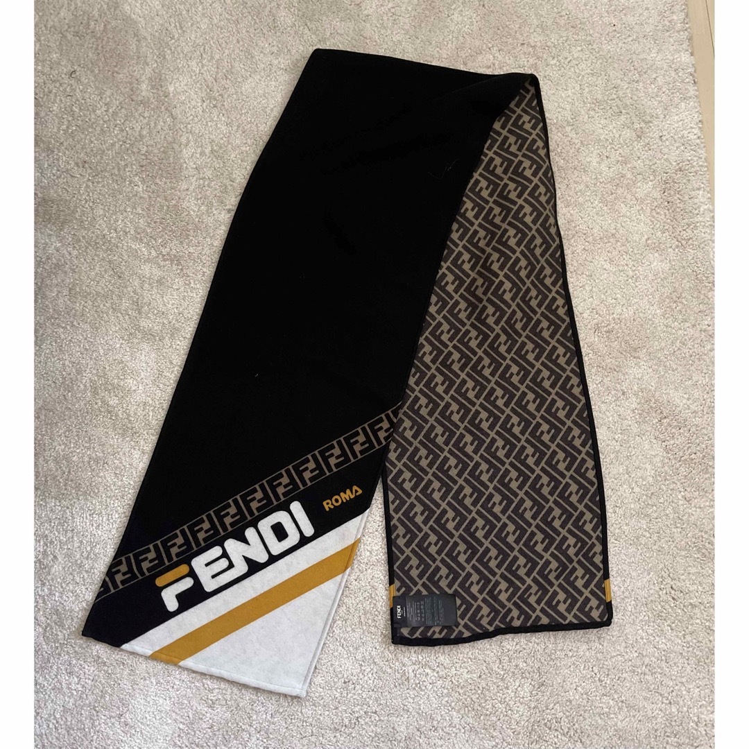 FENDI   FENDI フェンディ マフラーの通販 by くま's shop｜フェンディ