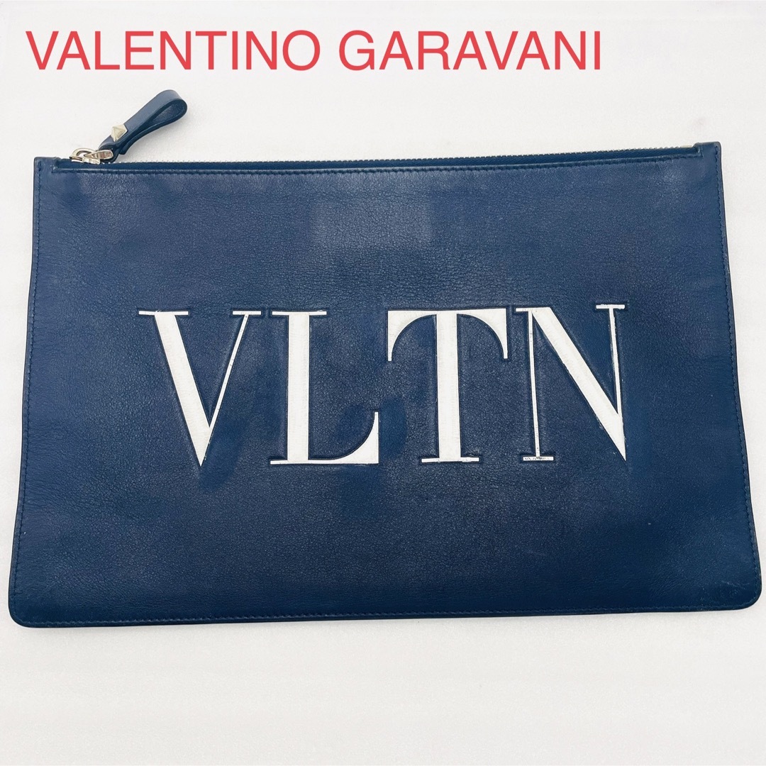 Valentino Garavani　 ヴァレンティノ　VLTN クラッチバッグのサムネイル