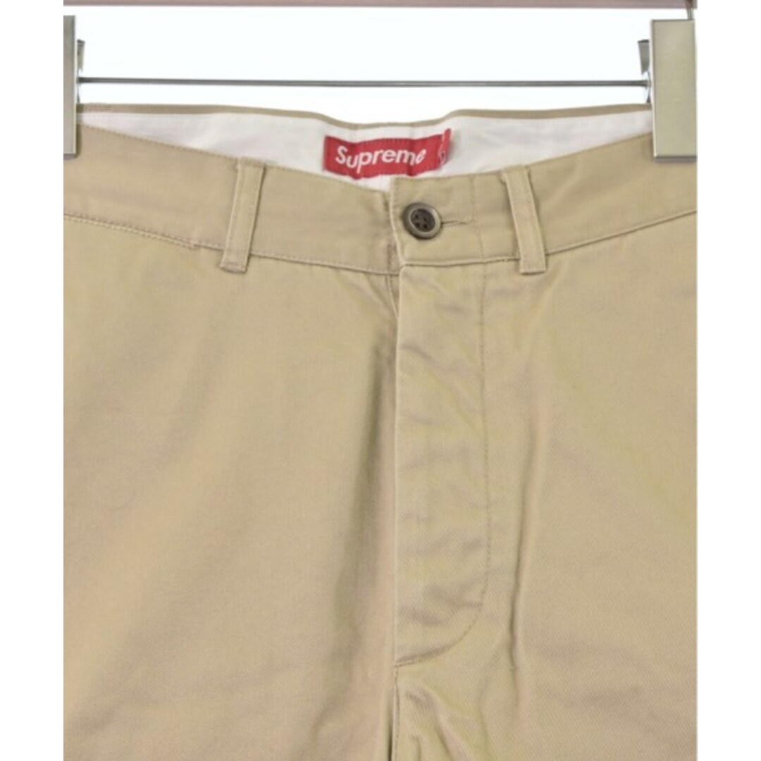 Supreme(シュプリーム)のSupreme シュプリーム ショートパンツ 30(M位) ベージュ 【古着】【中古】 メンズのパンツ(ショートパンツ)の商品写真