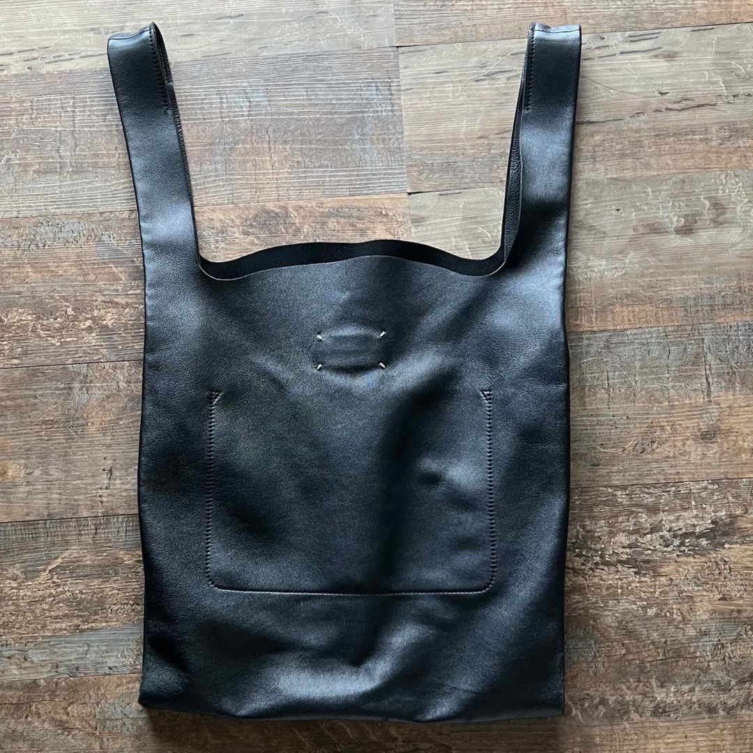 Maison Martin Margiela(マルタンマルジェラ)の21AW Maison Margiela レザートートバック ブラック メンズのバッグ(トートバッグ)の商品写真