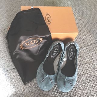 美品　TOD’S トッズ　バレエシューズ　35 22cm パンプス　ゴンミーニ