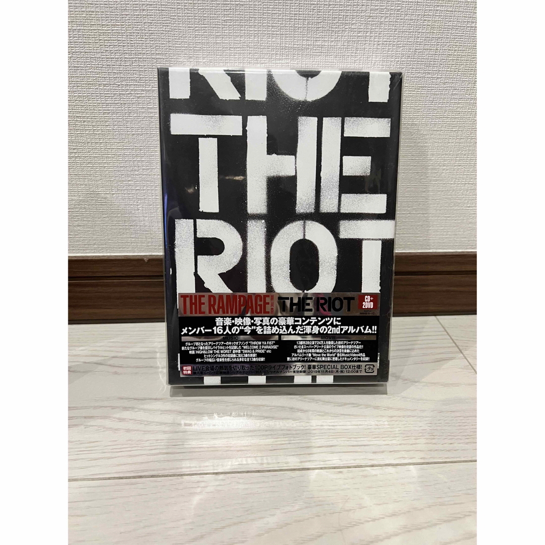 THE RIOT（DVD2枚付）