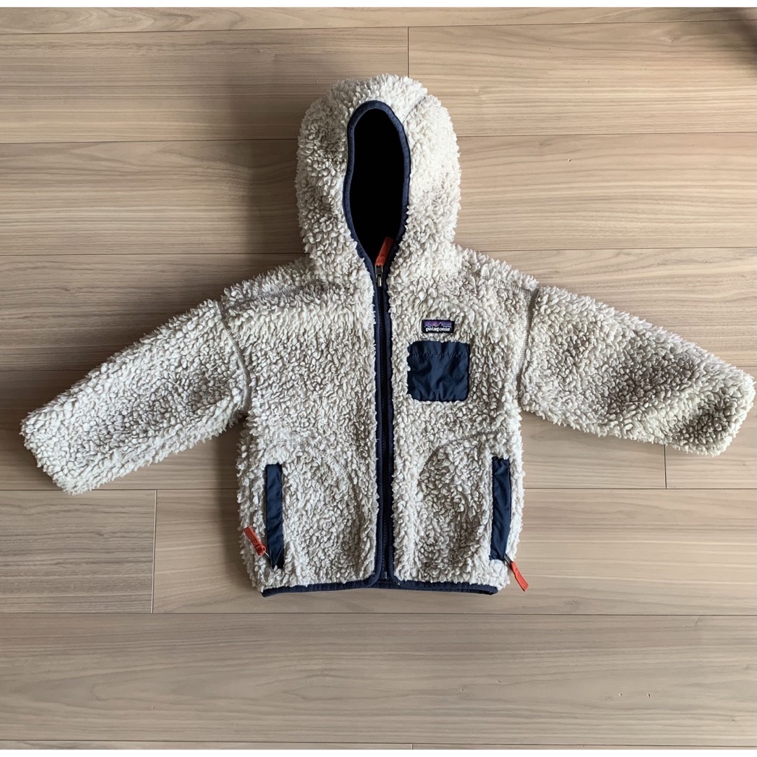 patagonia(パタゴニア)のパタゴニア　キッズ　フード付きジャケット　3T キッズ/ベビー/マタニティのキッズ服男の子用(90cm~)(ジャケット/上着)の商品写真