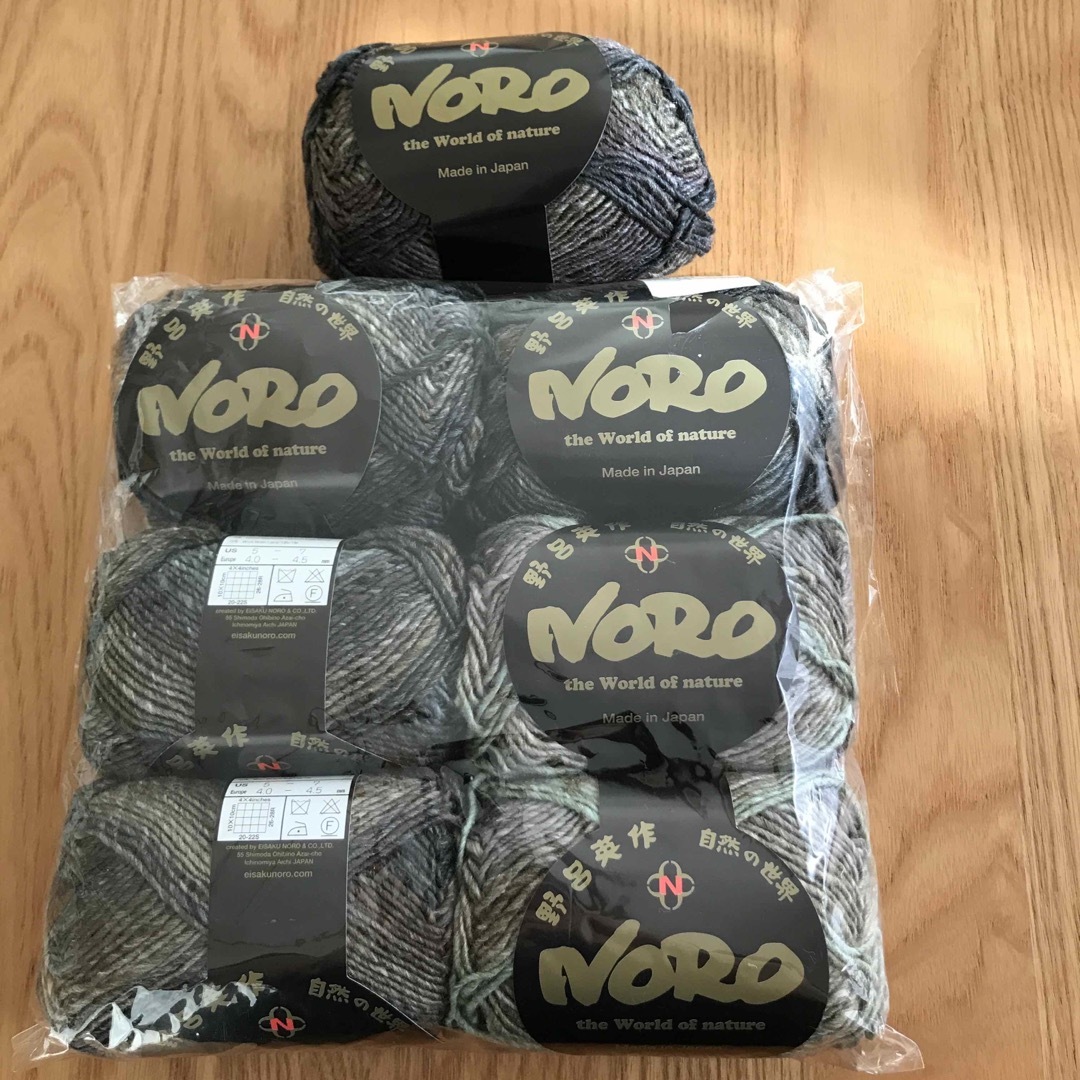 毛糸　NORO