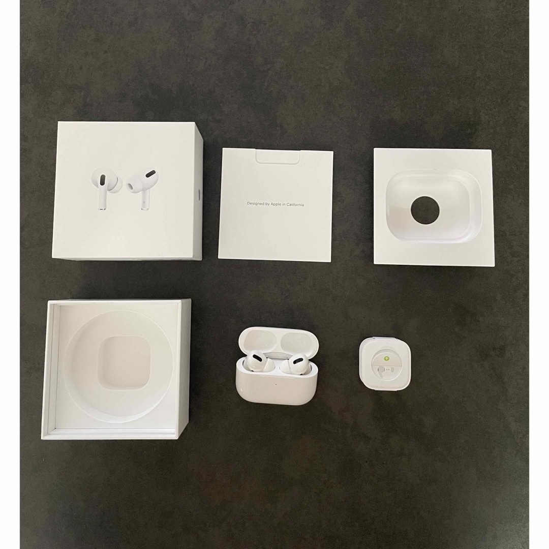 Apple - AirPods Pro Wireless Charging Case 美品の通販 by ... 美品 airpods with wireless charging case