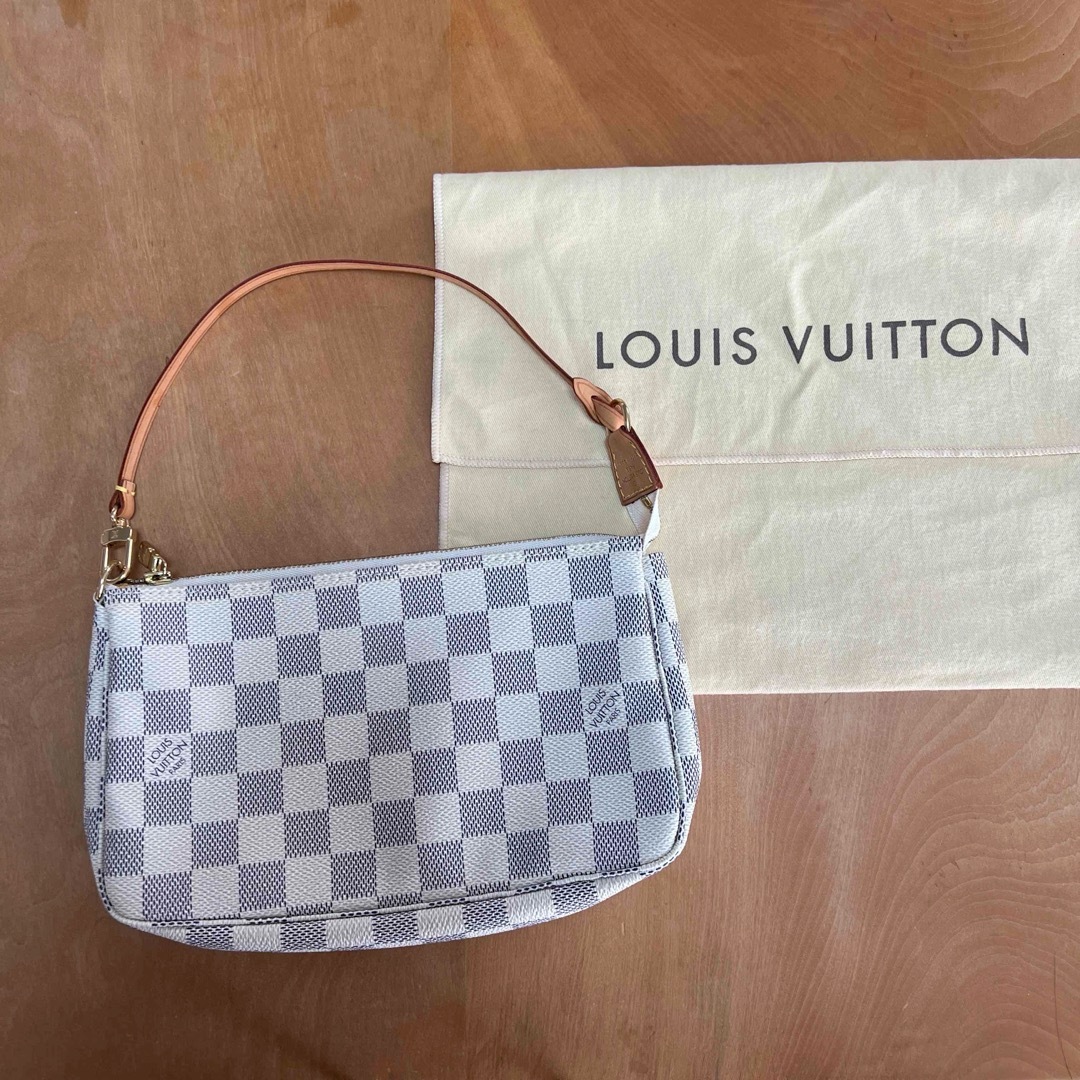 LOUIS VUITTON(ルイヴィトン)のLOUIS VUITTON ルイヴィトン ダミエ ポシェット ポーチ 美品 レディースのバッグ(ハンドバッグ)の商品写真